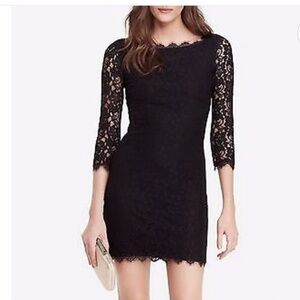 DIANE VON FURSTENBERG BLACK LACE COCKTAIL DRESS